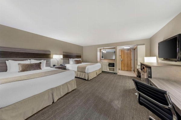 Best Western Plus Executive Inn image 12